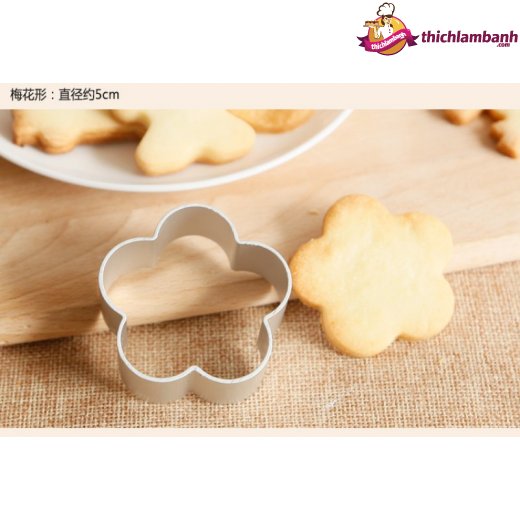 Cách làm bánh cookies noel thơm ngon bắt mắt với đường icing