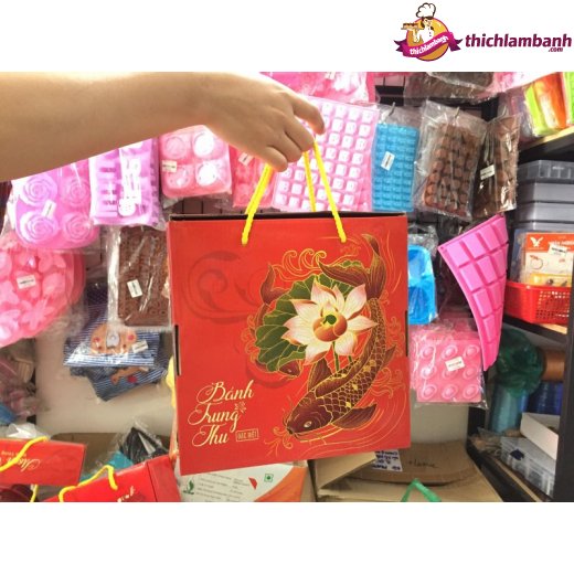 Hộp giấy trung thu 4 bánh dày Hộp giấy trung thu 4 bánh dày