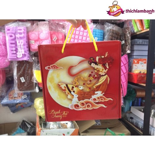 Hộp giấy trung thu 4 bánh dày Hộp giấy trung thu 4 bánh dày